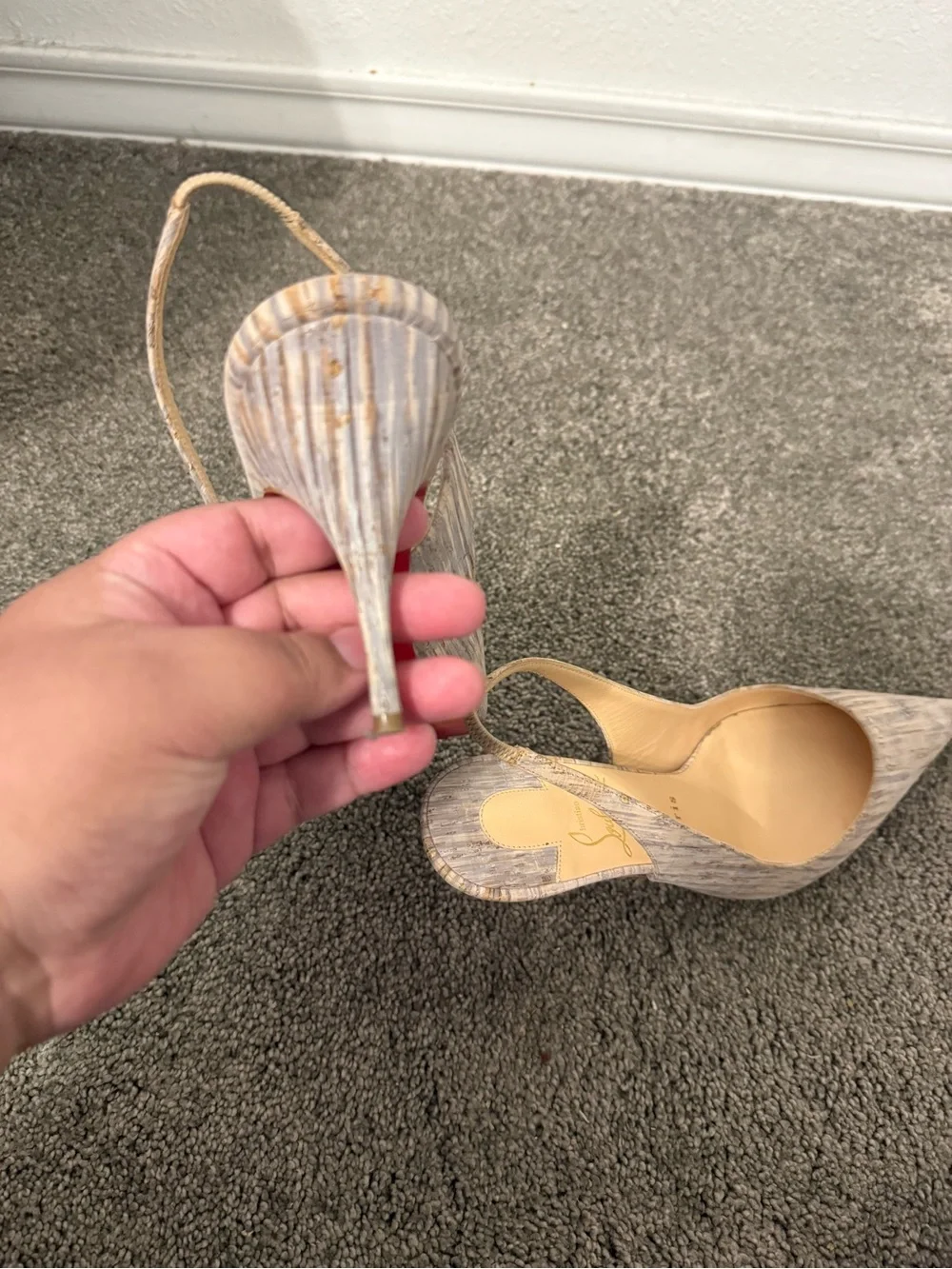 christian louboutin clare naturalle sling backs - Picture 2 of 16